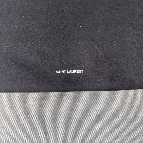 ❤️SOLD❤️Saint Laurent Black Tote Rive Droite Logo Canvas with bag - Picture 3 of 12